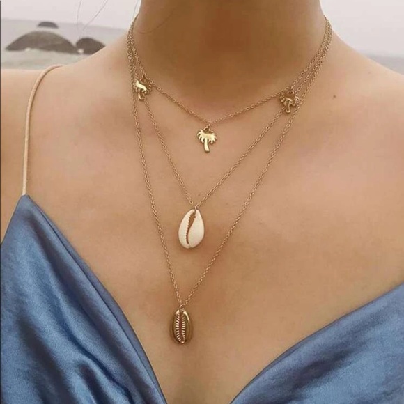 Jewelry - • Raelynn • Shell + Palm Tree Layered Necklace